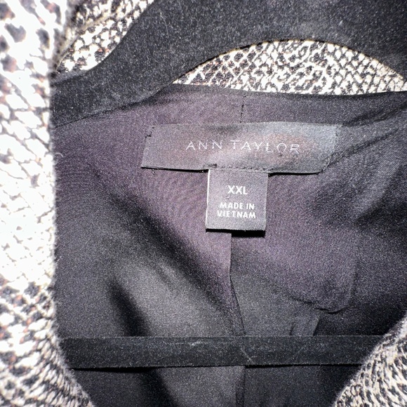 Ann Taylor Snake Print Belted Blazer - XXL - Picture 2 of 10
